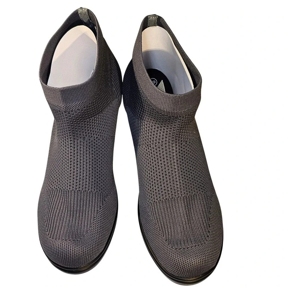 Bernie Mev Grey Stretch Knit Sock Ankle Boots Block Heel Memory Foam Women 7.5 8